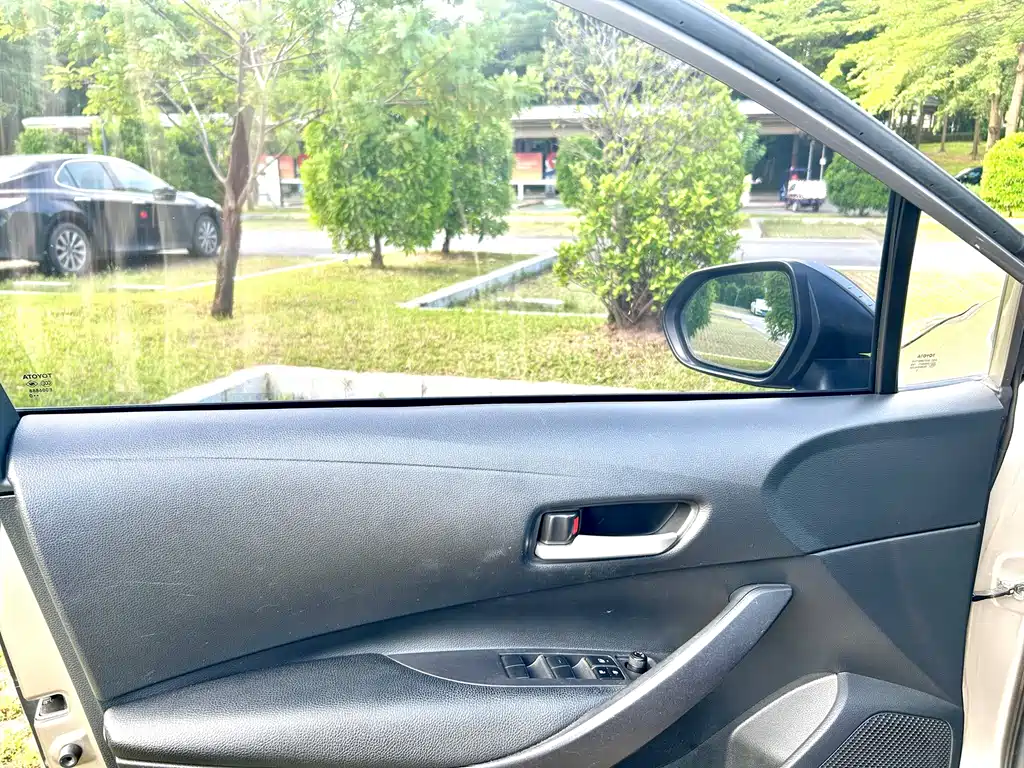 Toyota Corolla 2020 — фото 10