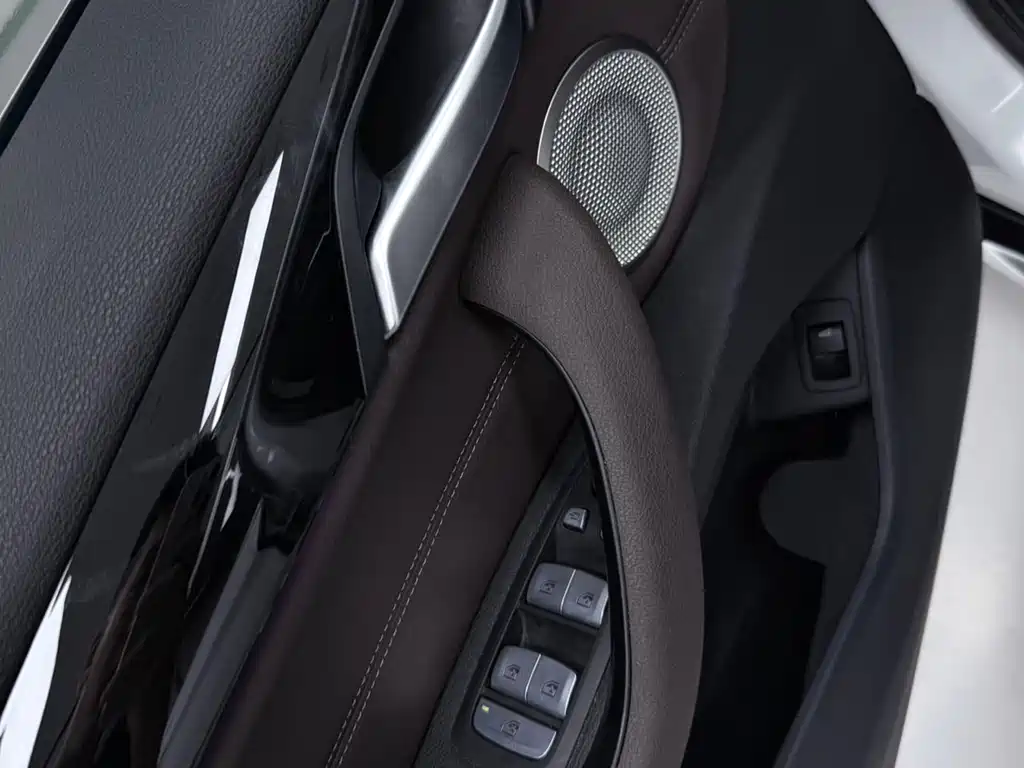 BMW X1 2022 — фото 13