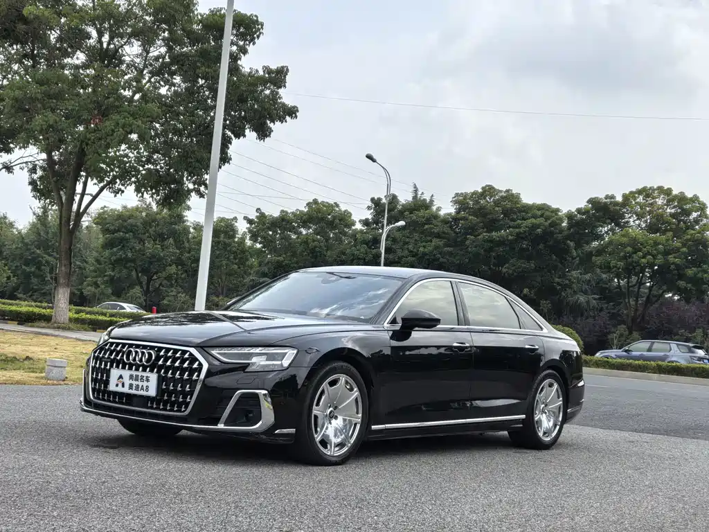 Audi A8 2023