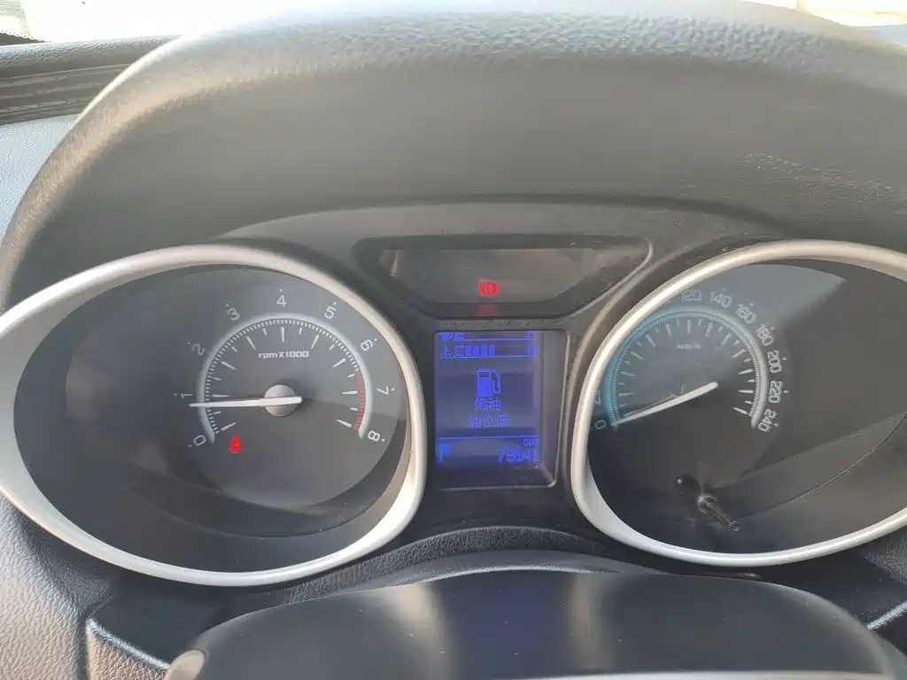 GAC Trumpchi GS5 Super 2014 — фото 12