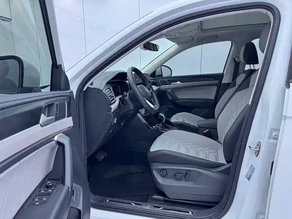Volkswagen Tayron 2023