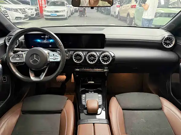 Mercedes-Benz A-Class 2021