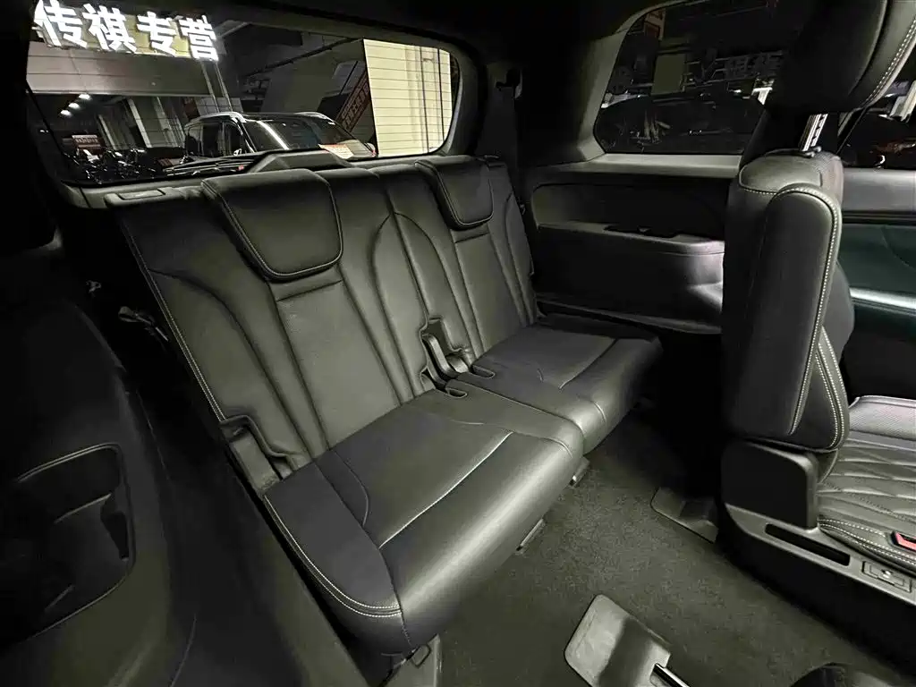 GAC Motor Trumpchi GS8 2021 — фото 31