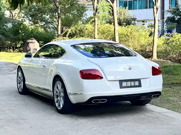Bentley Continental 2014