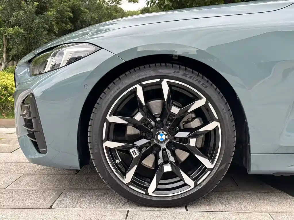 BMW 4 Series 2025 — фото 28