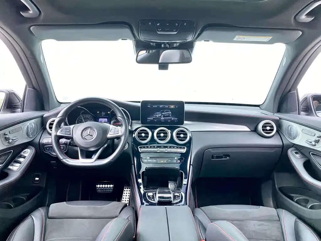 Mercedes-Benz GLC AMG 2018 — фото 8