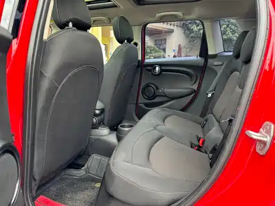 MINI MINI 2019