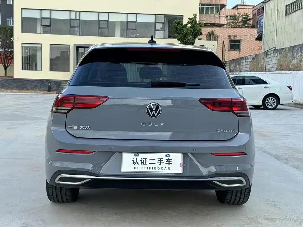 Volkswagen Golf 2022