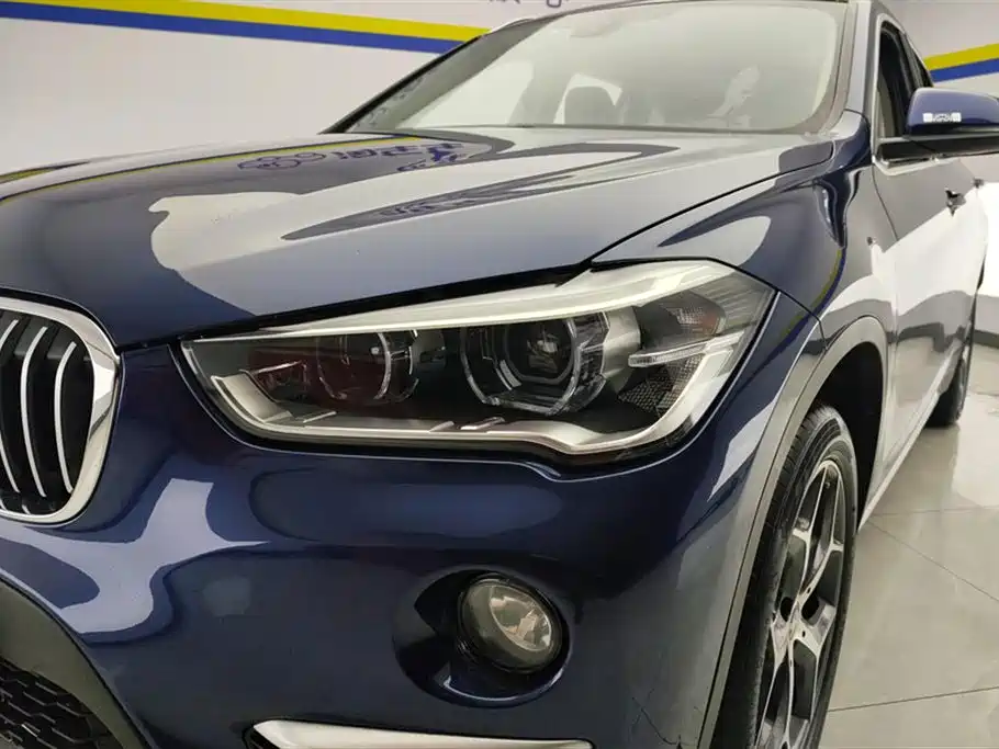 BMW X1 2019 — фото 5