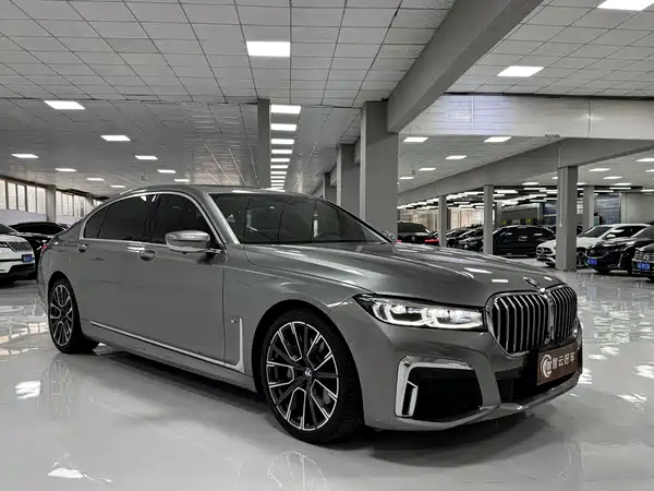 BMW 7 Series 2021
