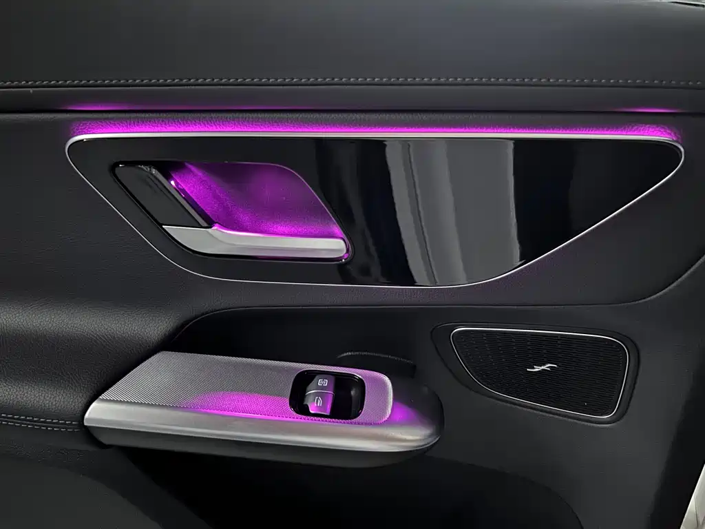 Mercedes-Benz GLC 2023 — фото 14