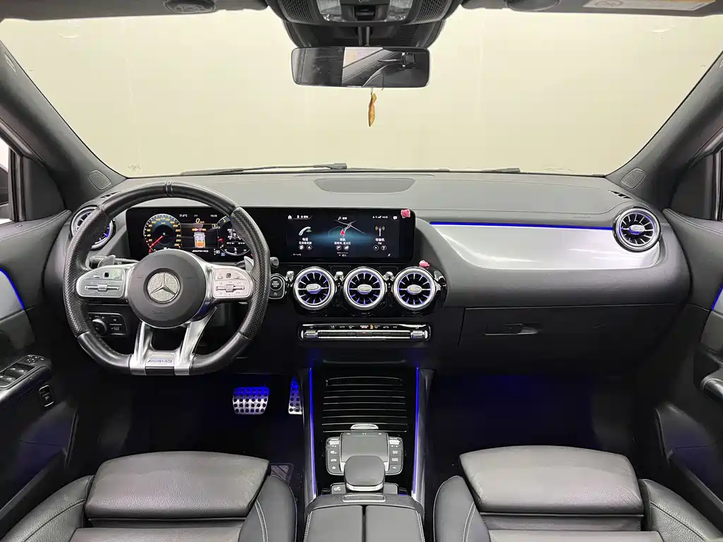 Mercedes-Benz GLA AMG 2021 — фото 22
