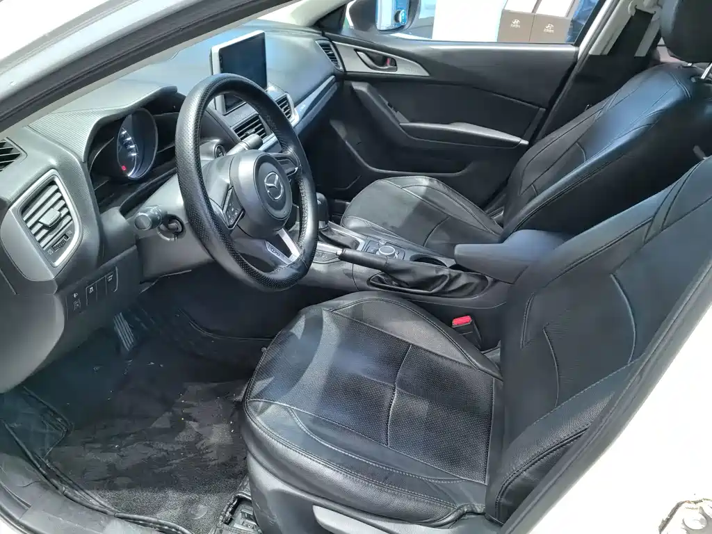 Mazda 3 Angkesela 2018