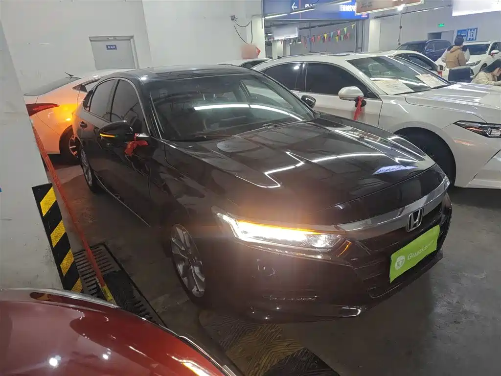 Honda Accord 2019 — фото 4