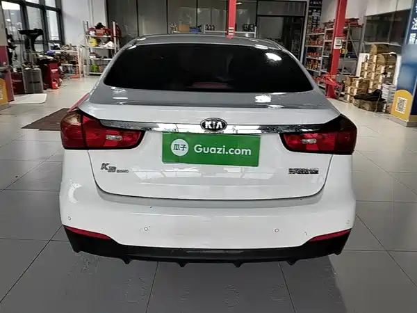 Kia K3 2015
