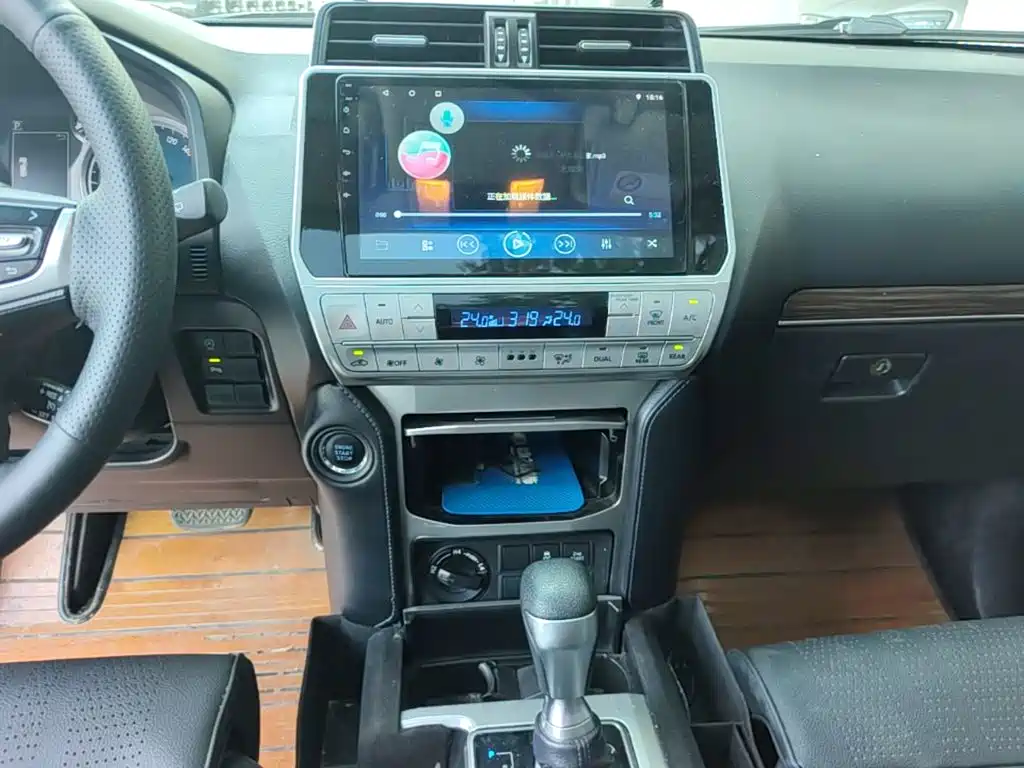 Toyota Prado 2019 — фото 18