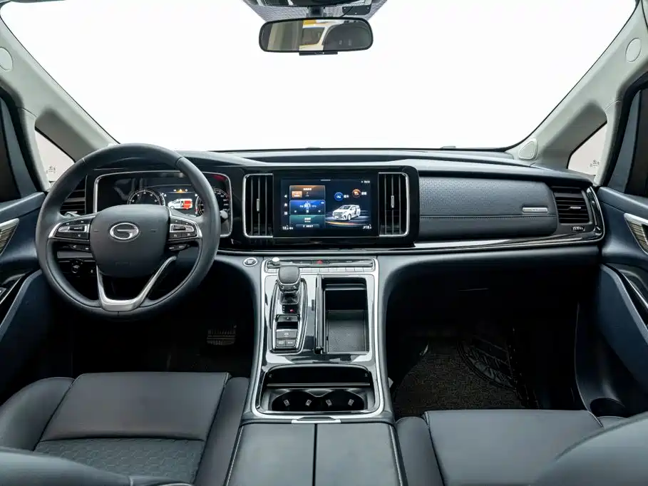 GAC Trumpchi M8 2023 — фото 17