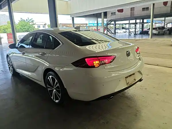 Buick Regal 2020