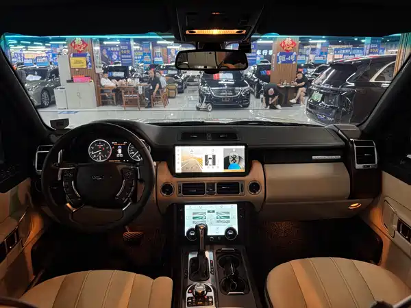 Land Rover Range Rover 2012