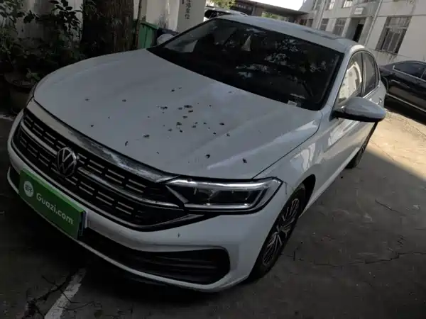 Volkswagen Sagitar 2025