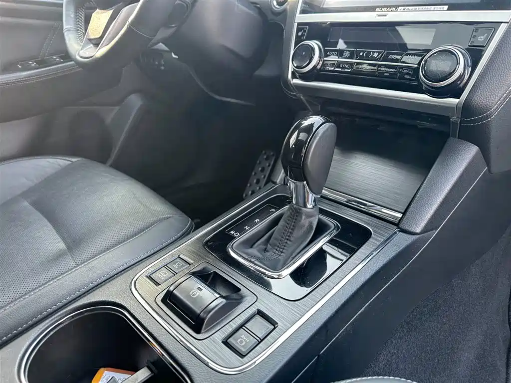 Subaru Outback 2020 — фото 18