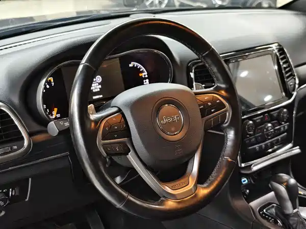 Jeep Grand Cherokee 2021