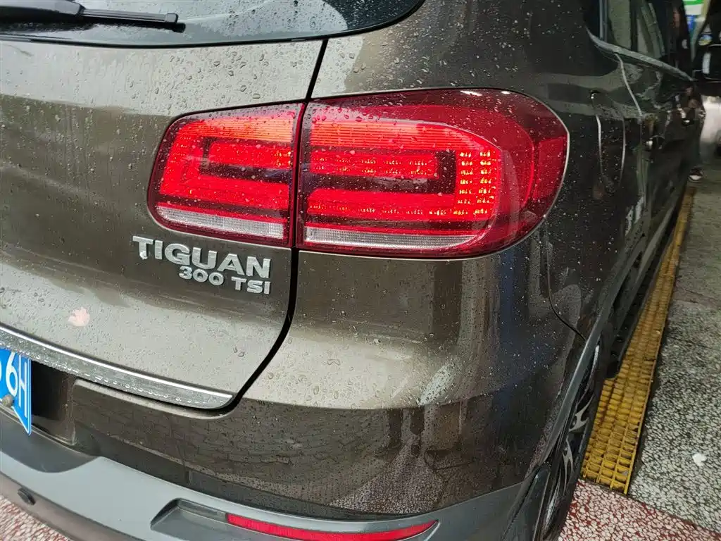 Volkswagen Tiguan 2016 — фото 24