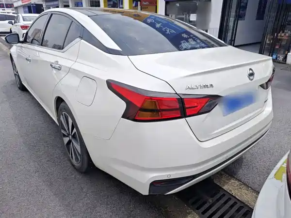 Nissan Teana 2021