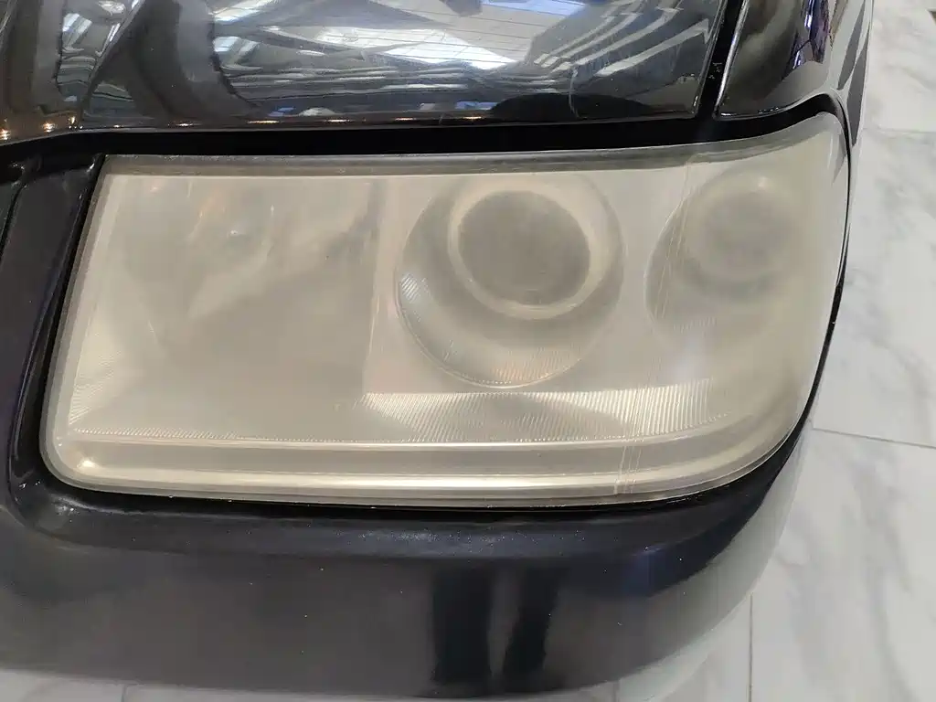 Volkswagen GMC 2011