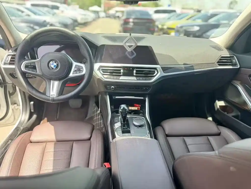 BMW 3 Series 2020