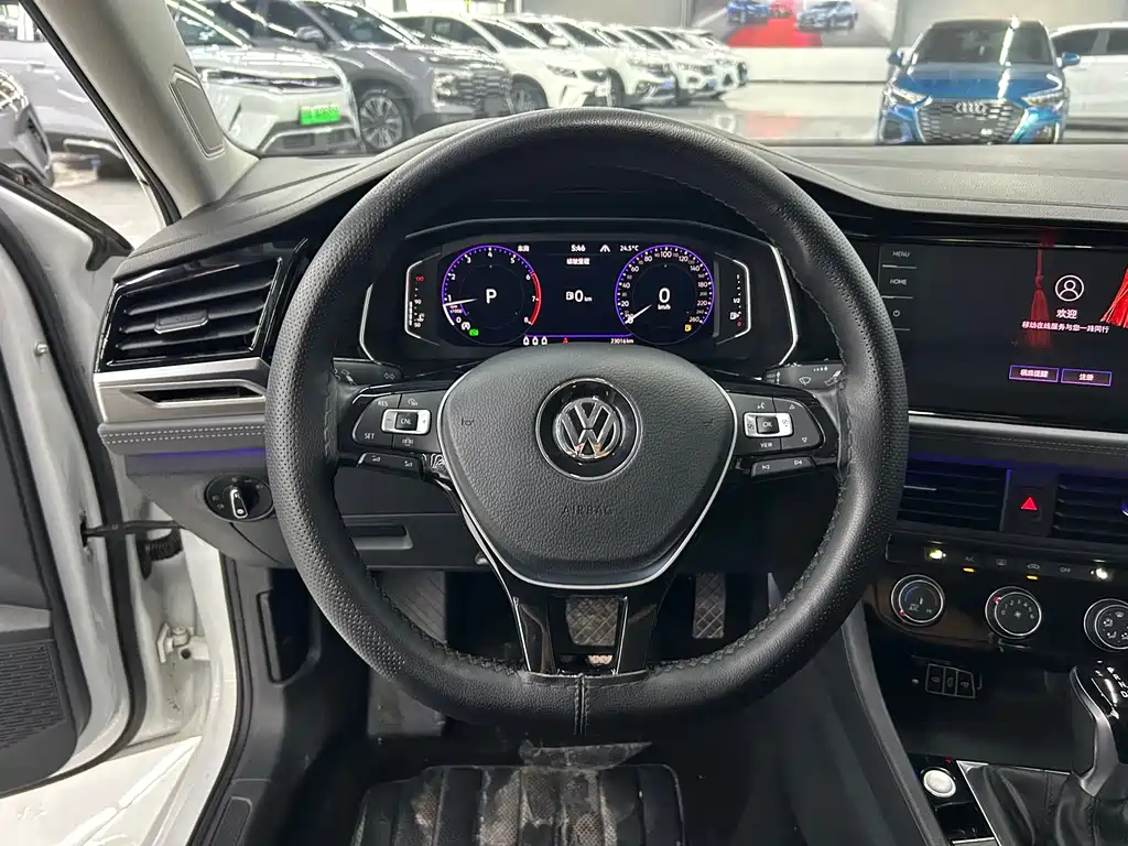 Volkswagen Sagitar 2022