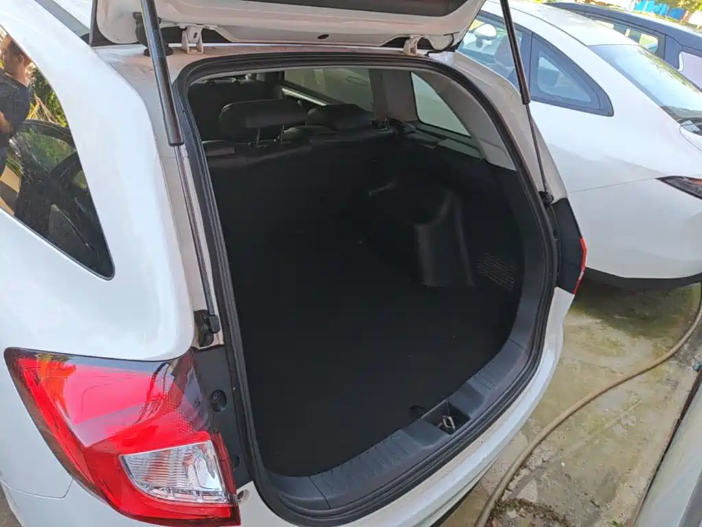 Honda Jade 2016 — фото 19
