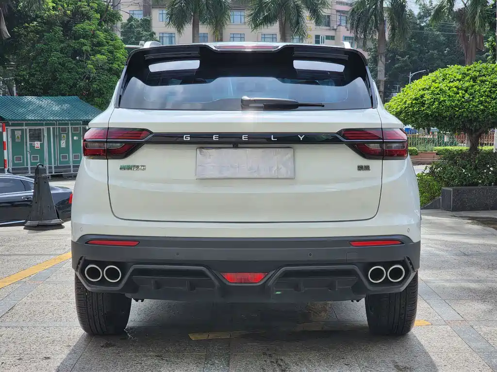 Geely Binyue 2022