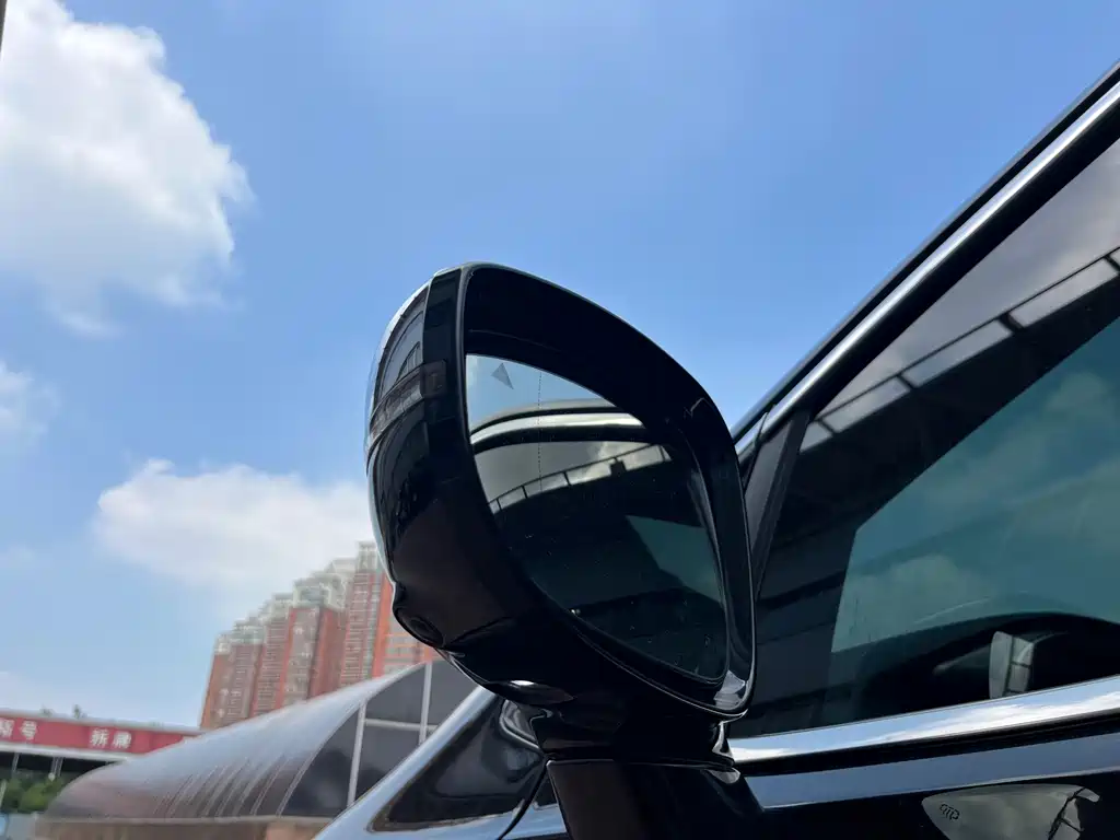 Chrysler Grand Voyager 2019 — фото 14
