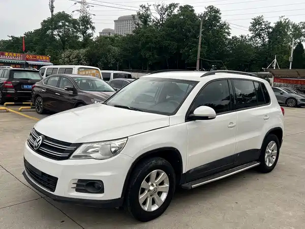 Volkswagen Tiguan 2011