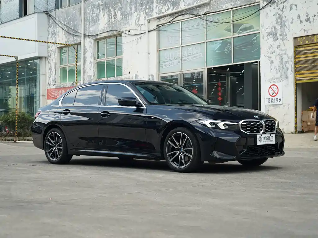 BMW 3 Series 2024