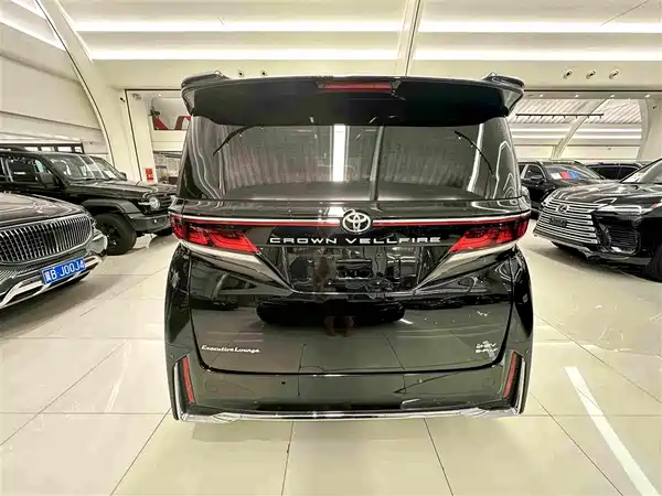 Toyota Wilfa 2025