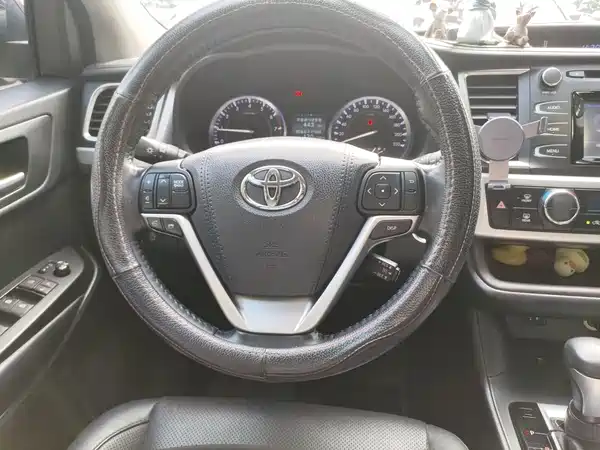Toyota Highlander 2017