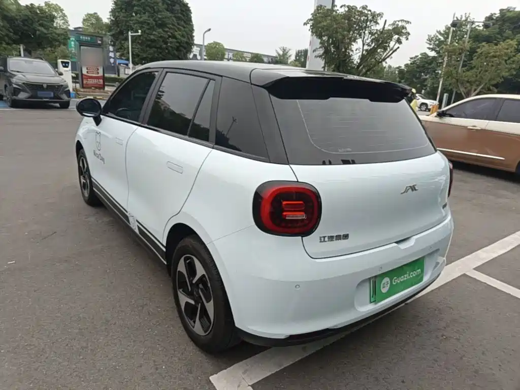 Yiwei 3 2024