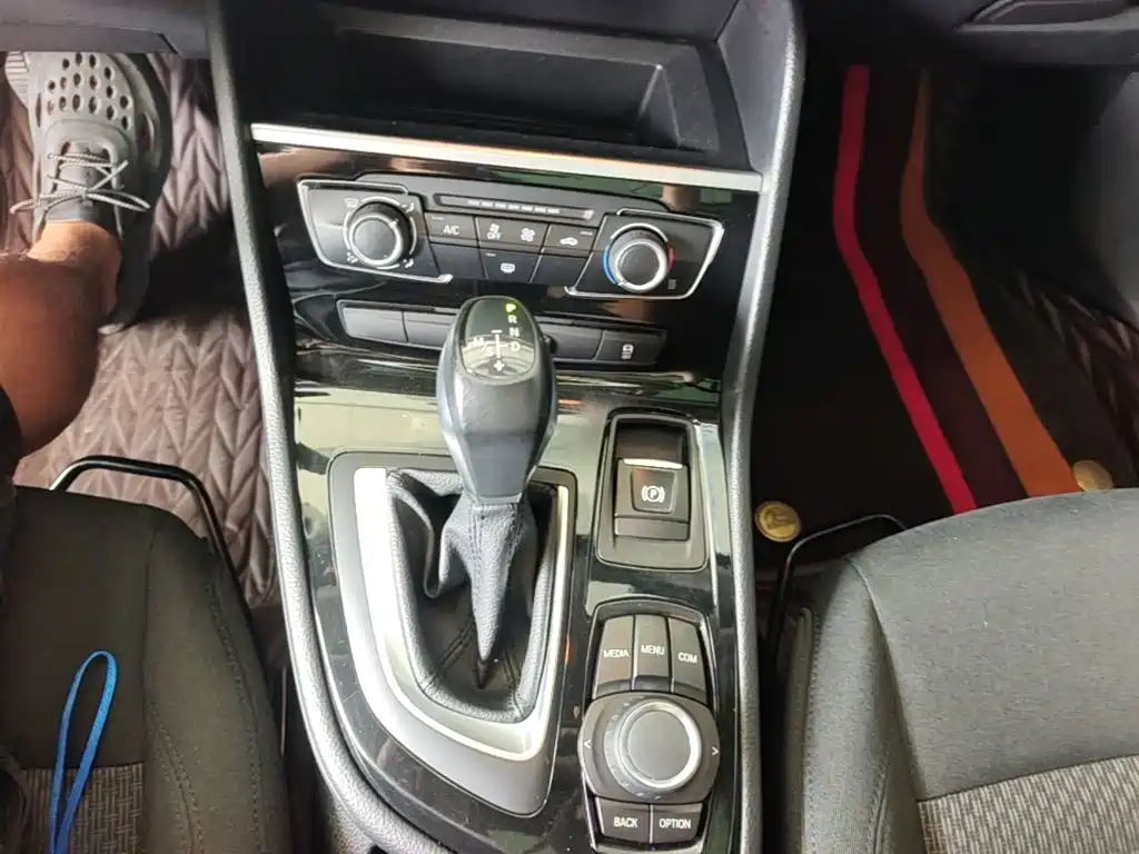 BMW 2 Series Station Wagon 2019 — фото 14