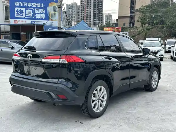 Toyota Frontlander 2023