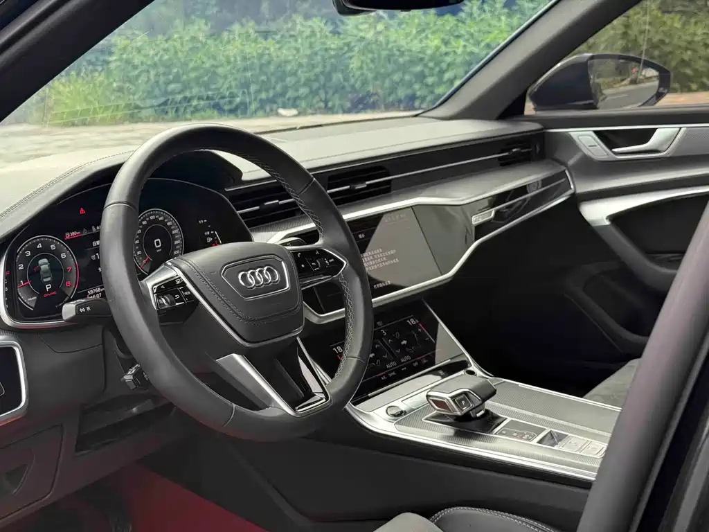 Audi A6L 2024