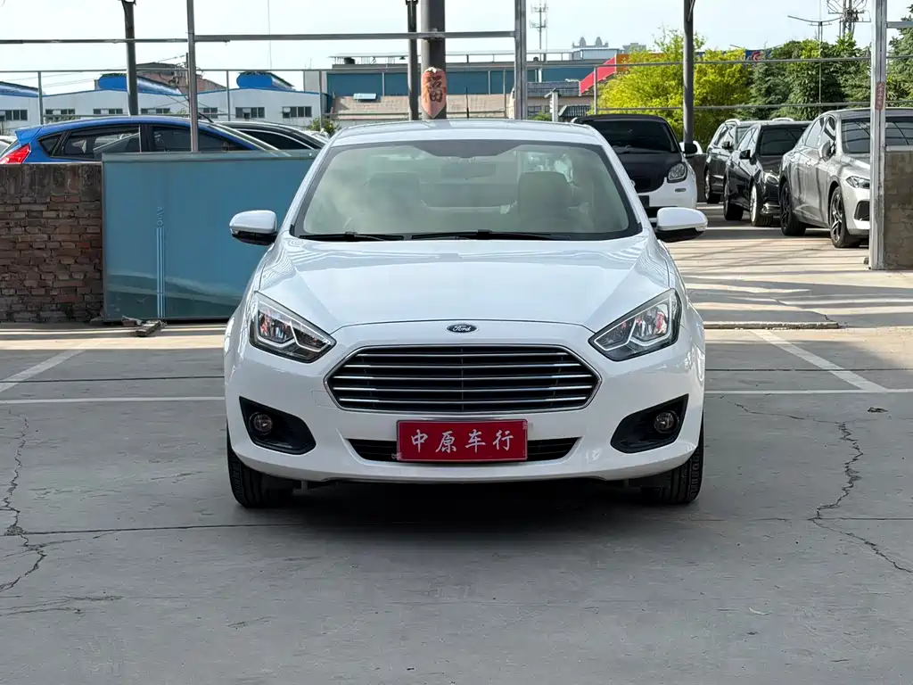 Ford Forrest 2017