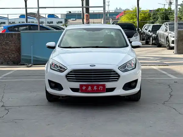 Ford Escort 2017