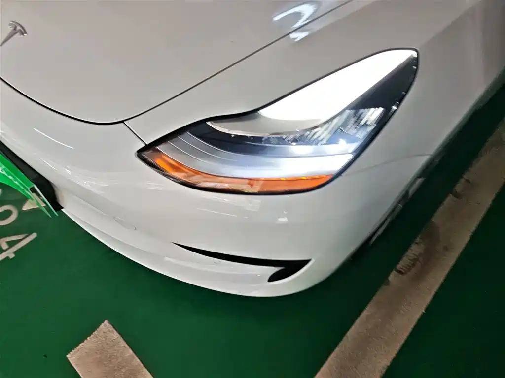 Tesla Model 3 2020 — фото 3