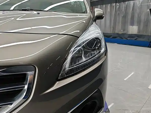 Peugeot 3008 2015