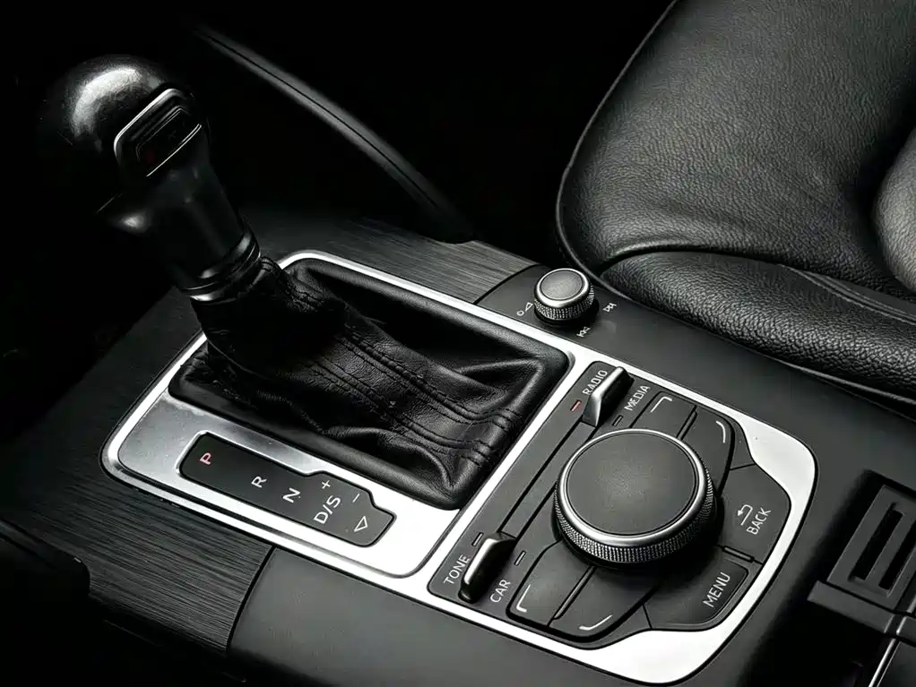 Audi A3 2015 — фото 13