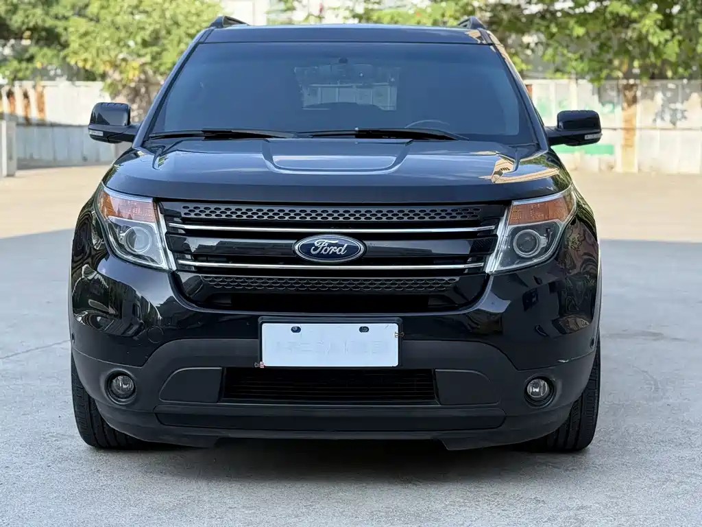 Ford Explorer 2013 — фото 2