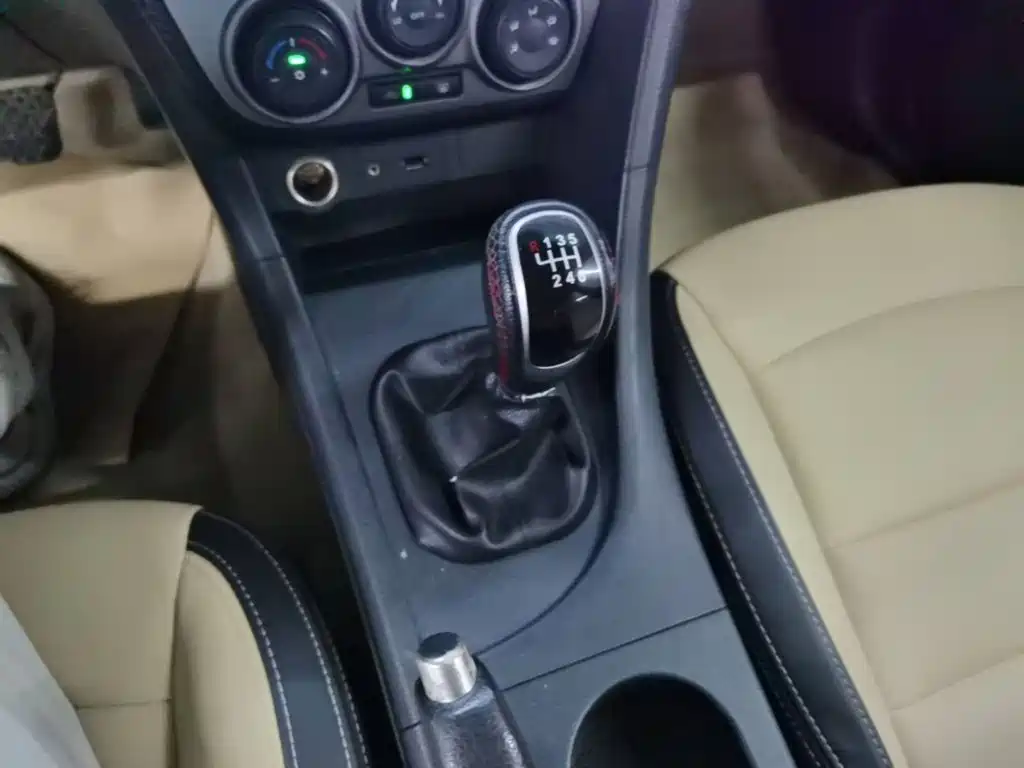 Haima Vanda Electric 2016 — фото 14