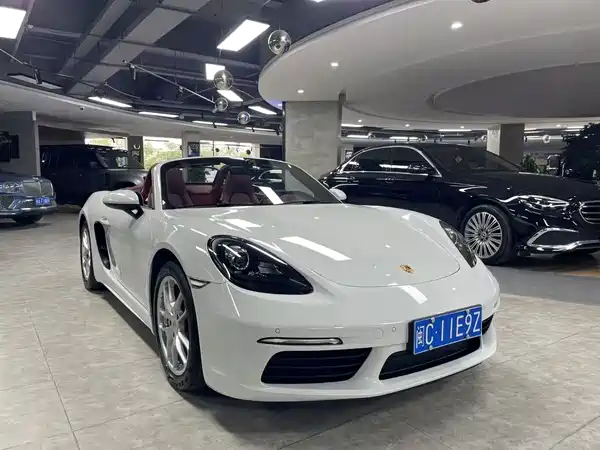 Porsche 718 2020